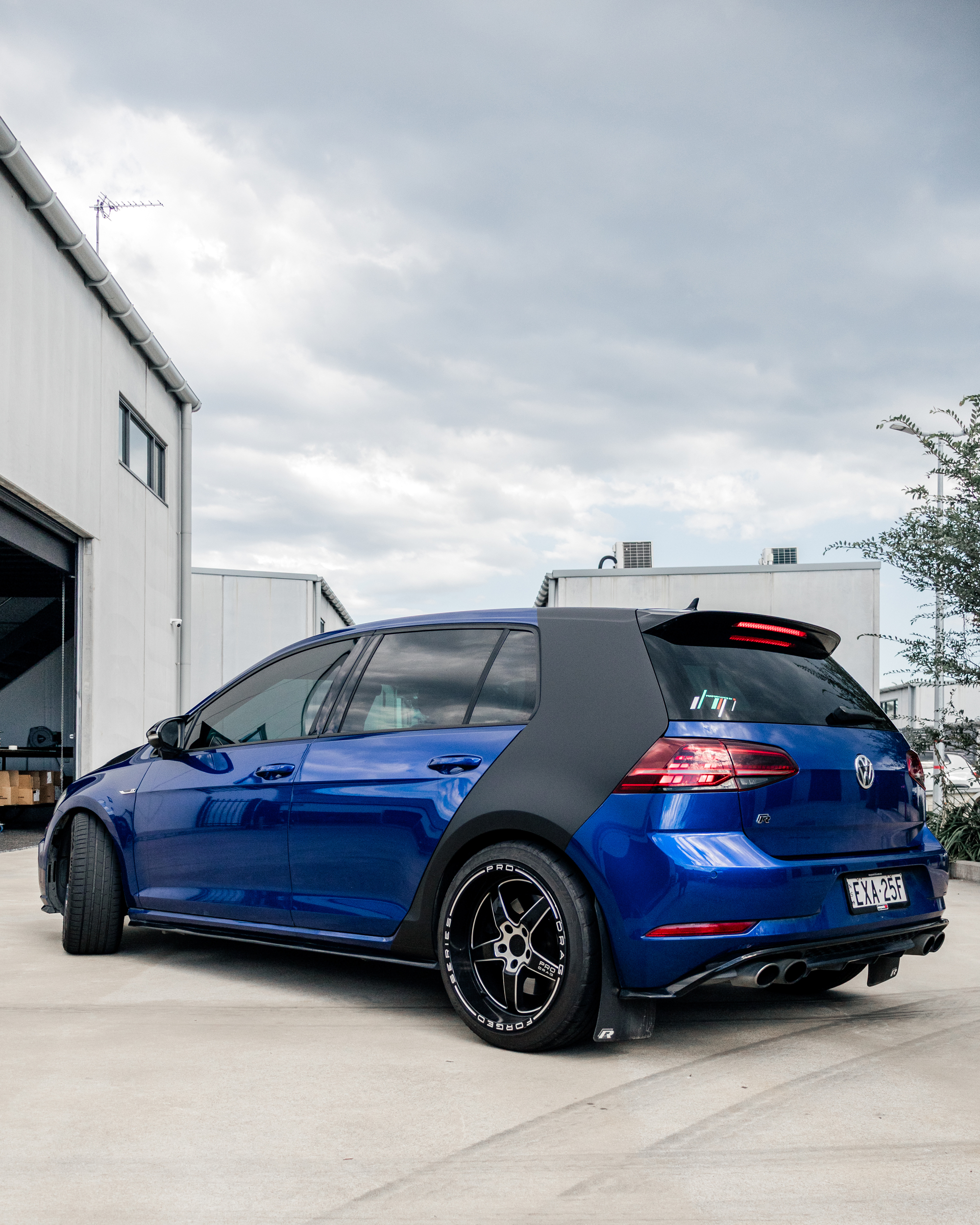 ultimate vehicle wraps Golf 2