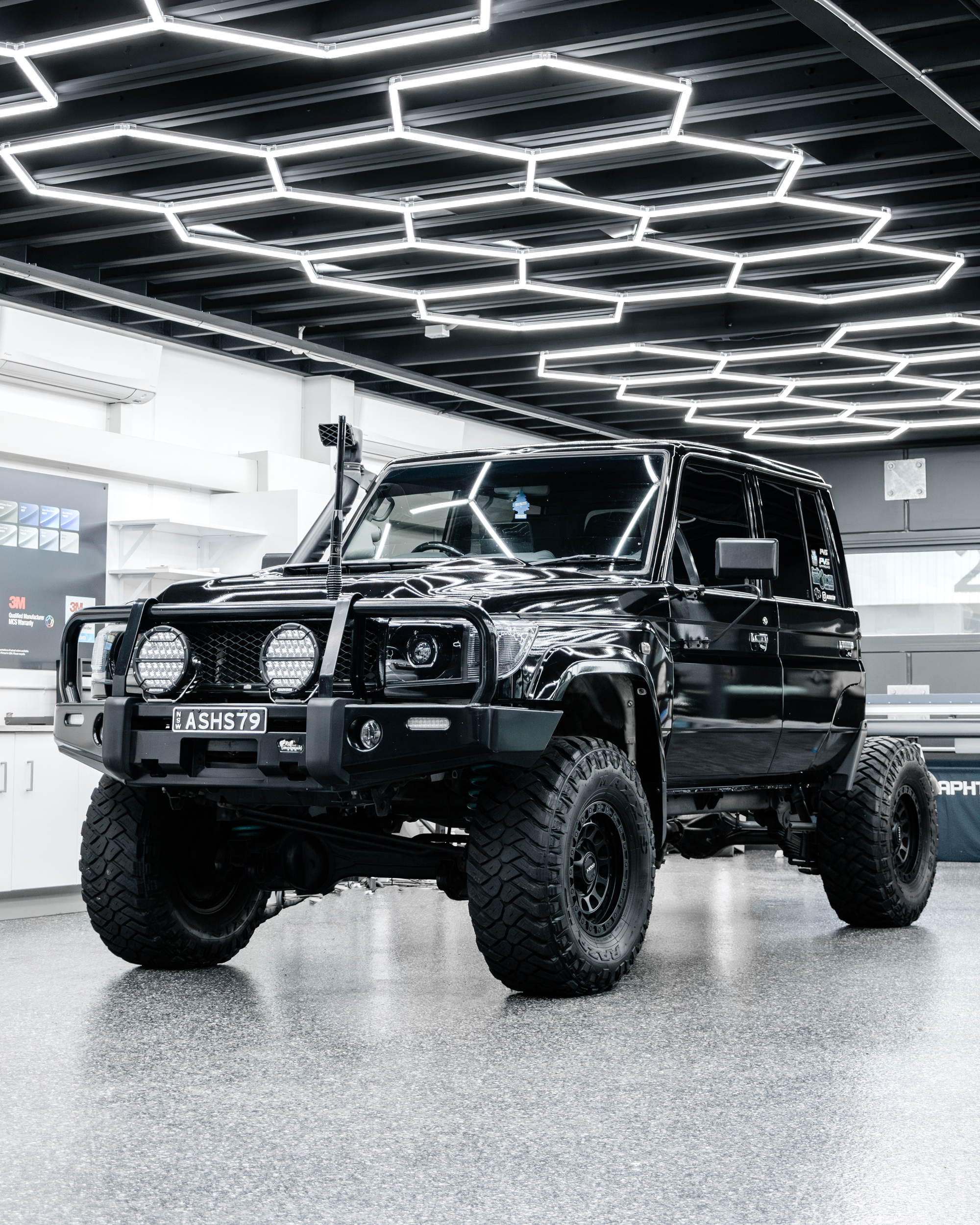 ultimate vehicle wraps landcruiser